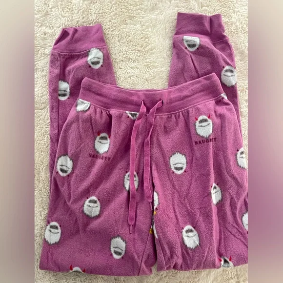 Pjs - Picture 2 of 3